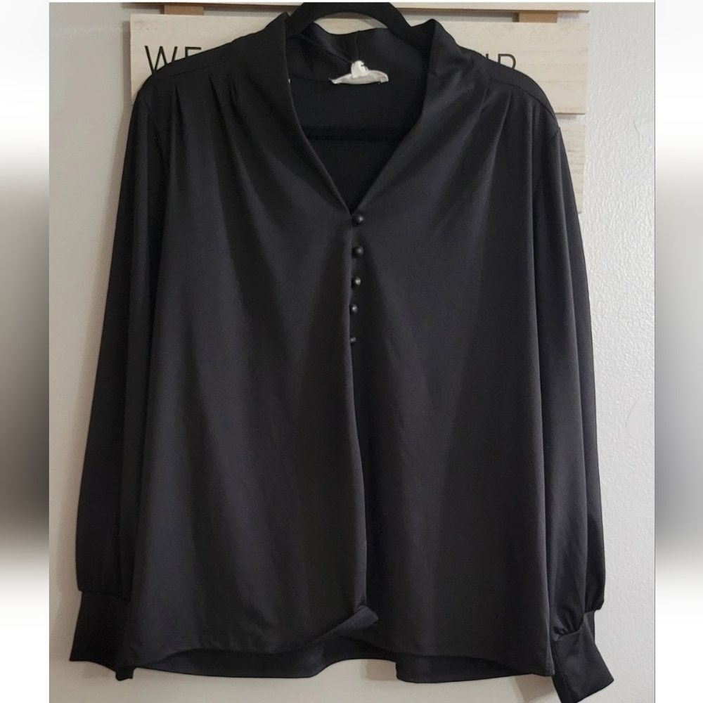 Women's Zoey & Leelo Blouse In Size 1X And 3X Color‎ Black NWT